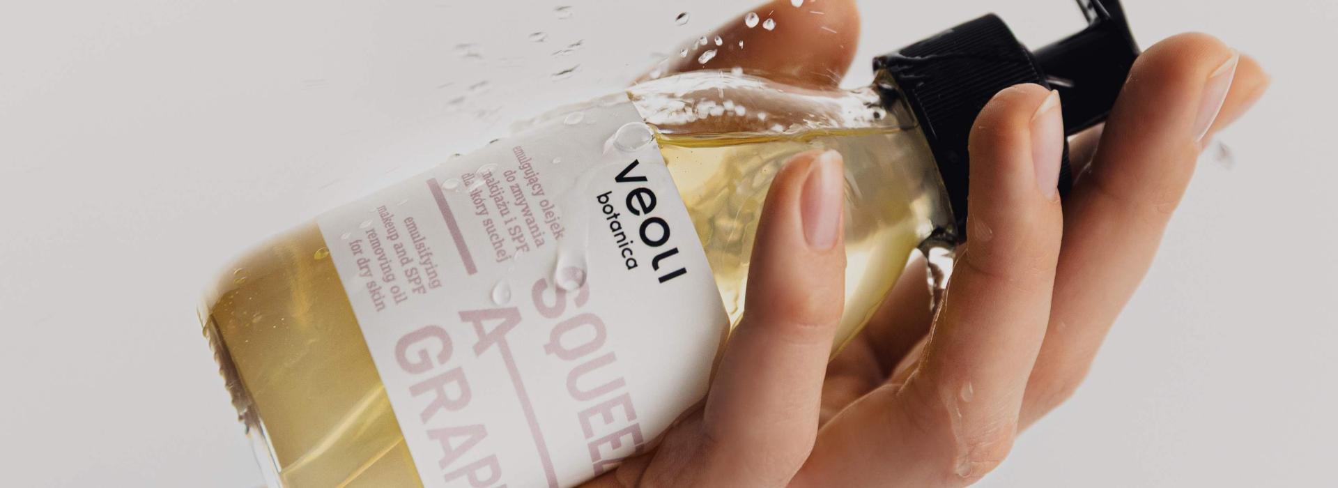 Veoli Botanica rozwija kategorię demakijażu. Trzy nowe formuły odpowiadają na różne potrzeby skóry