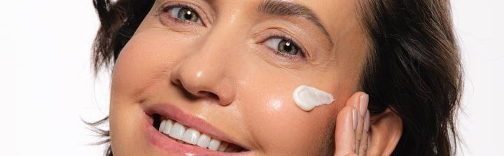 Nowoczesna pielęgnacja przeciwstarzeniowa – linia Longevity od Clochee