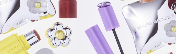 Marc Jacobs Beauty wraca na rynek. Znamy datę relaunchu kultowej marki kosmetycznej