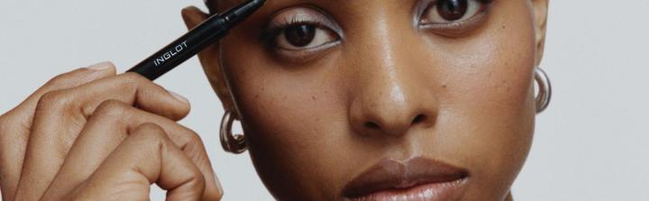 Precision in Every Line: multifunkcyjny pisak do brwi i oczu 2w1 od INGLOT