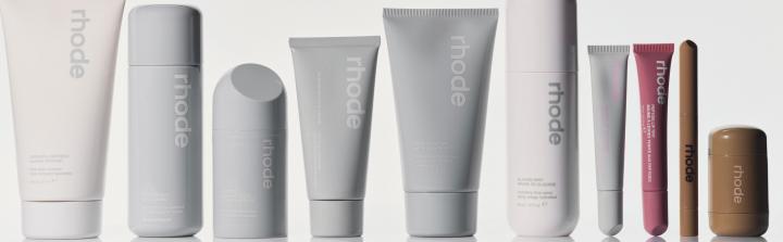 Rhode Hailey Bieber numerem 1 w Sephora UK po tygodniu sprzedaży. Pocket Blush hitem debiutu w sieci